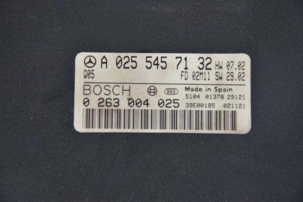 W211 E220 Parktronic Steuergerät Einparkhilfe PDC Parkhilfe A0255457132 Bosch