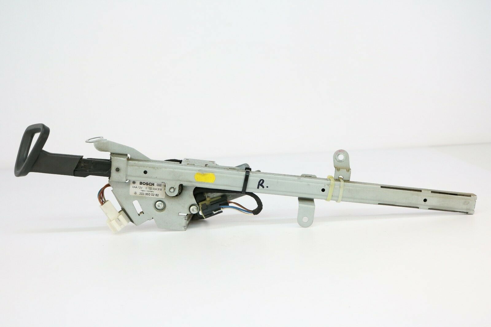 Gurtbringer Clk W209 Coupe Gurtgeber Beifahrerseite Vorne Rechts 2038600282 Autodogs