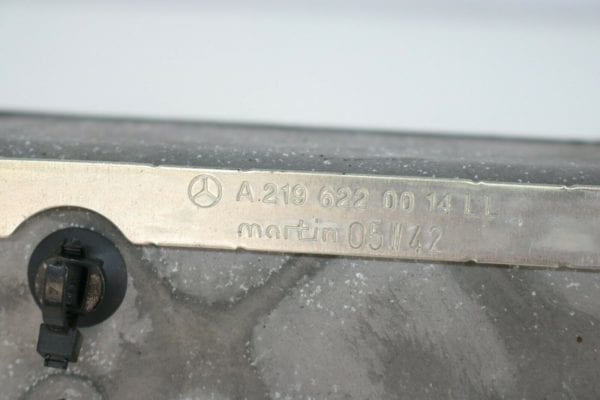 Mercedes CLS W219 C219 Tragrohr Linkslenker A2116200586 Armaturenbrett Träger